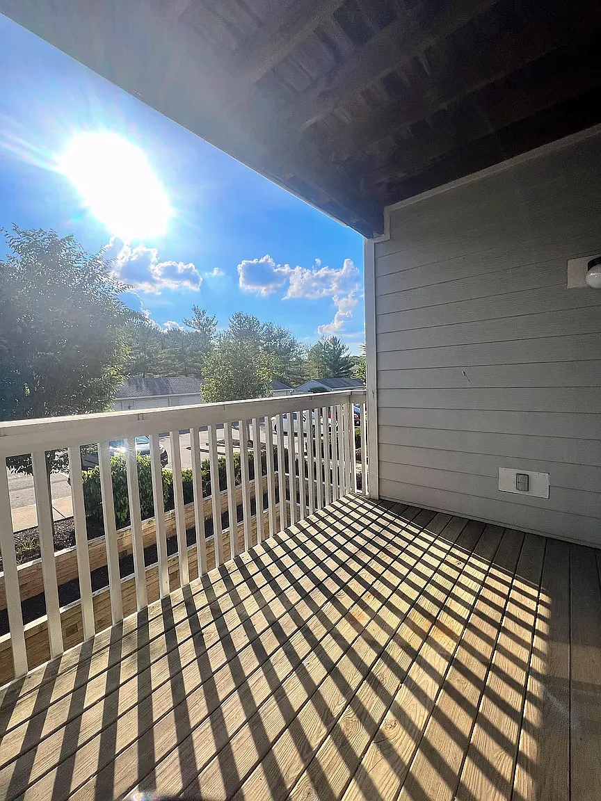 2 bed, 1144 sqft, $1,600 — Photo 4