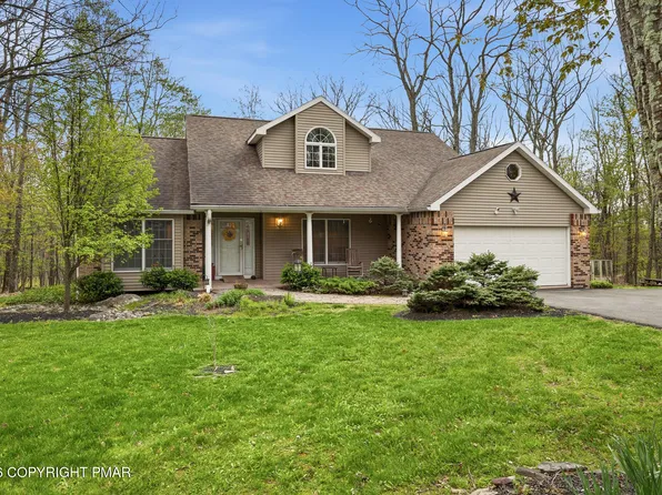 211 Michael Ln, Stroudsburg, PA 18360