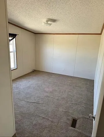 545 S Apricot Ave — Photo 10
