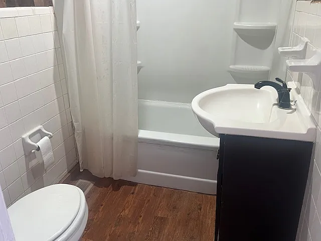 974 Simpson Rd — Photo 12