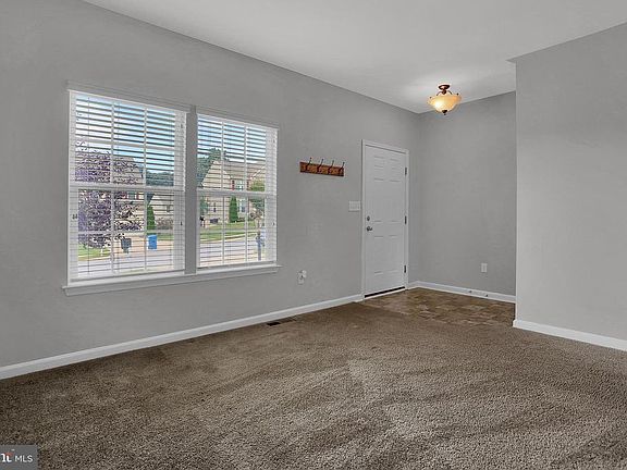 4th image of 17349 Kennebeck Ln