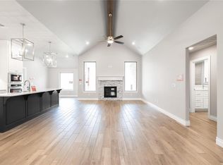 13133 NE 8th St, Choctaw, OK 73020