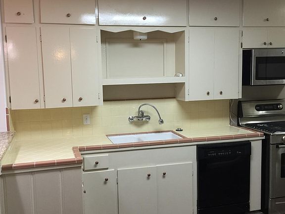 Kitchen 5