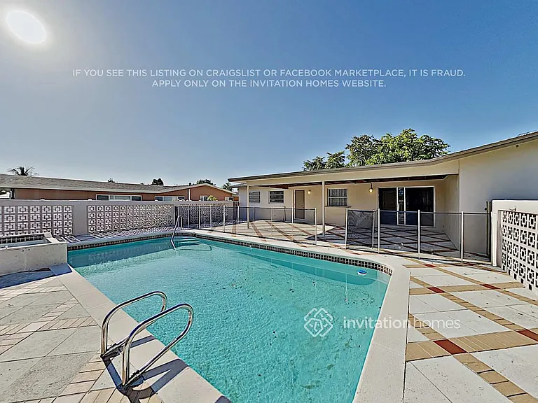 4200 Hayes St — Photo 12