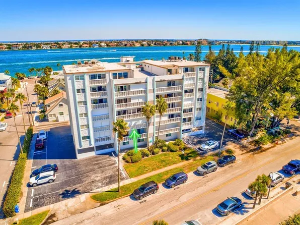 403 Gulf Way APT 203, Saint Pete Beach, FL 33706