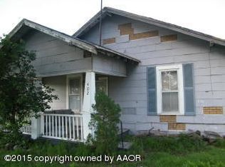 402 Flora Ave, Panhandle, TX 79068