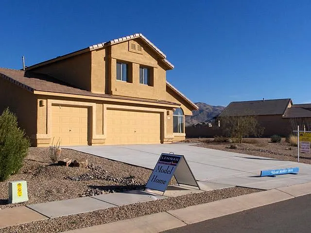 831 S Willis Ave — Photo 1