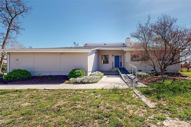3rd image of 457 Prospect Avenue