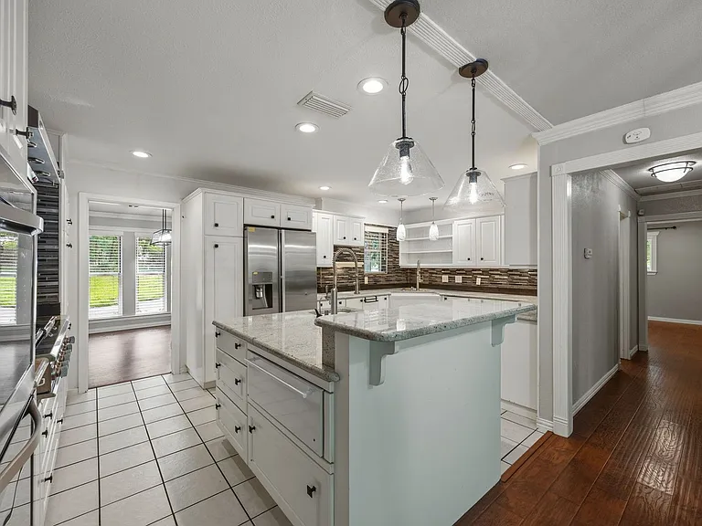 2231 Shadywood Ct — Photo 14