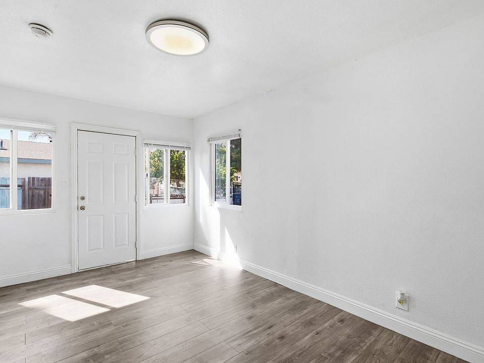 1st image of 11901 S San Pedro St #20