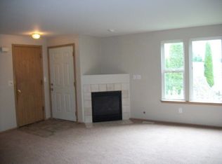5214 Grove St #B, Marysville, WA 98270