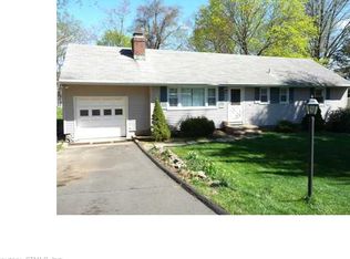 12 Cider Ln, Norwalk, CT 06851