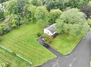 7 Juniper Ter, Suffern, NY 10901