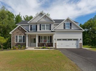 9 Timberline Dr, Ballston Lake, NY 12019
