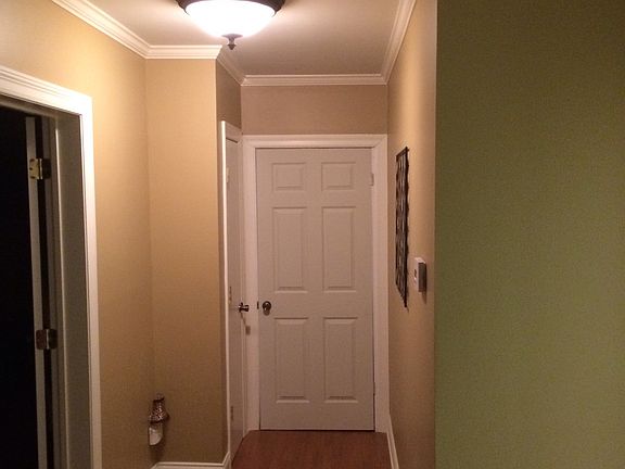 4th image of 2402 Frankie St