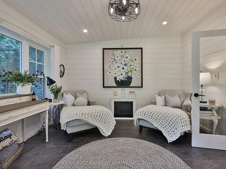 3555 Kingbird Ct — Photo 16