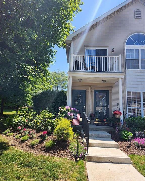 1850 Mansfield St, Hellertown, PA 18055 Zillow