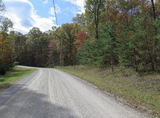 104 Robert Beaty Rd, Jamestown, TN 38556