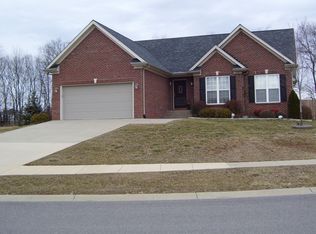 452 Stream View Dr, Shelbyville, KY 40065