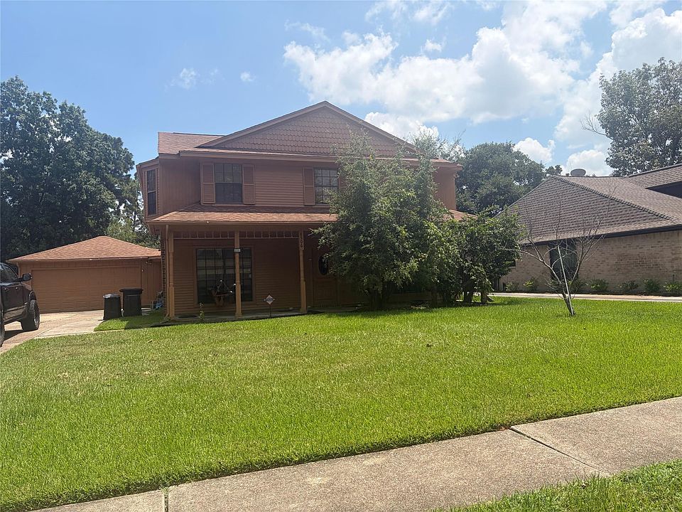 1st image of 8506 Pines Place Dr
