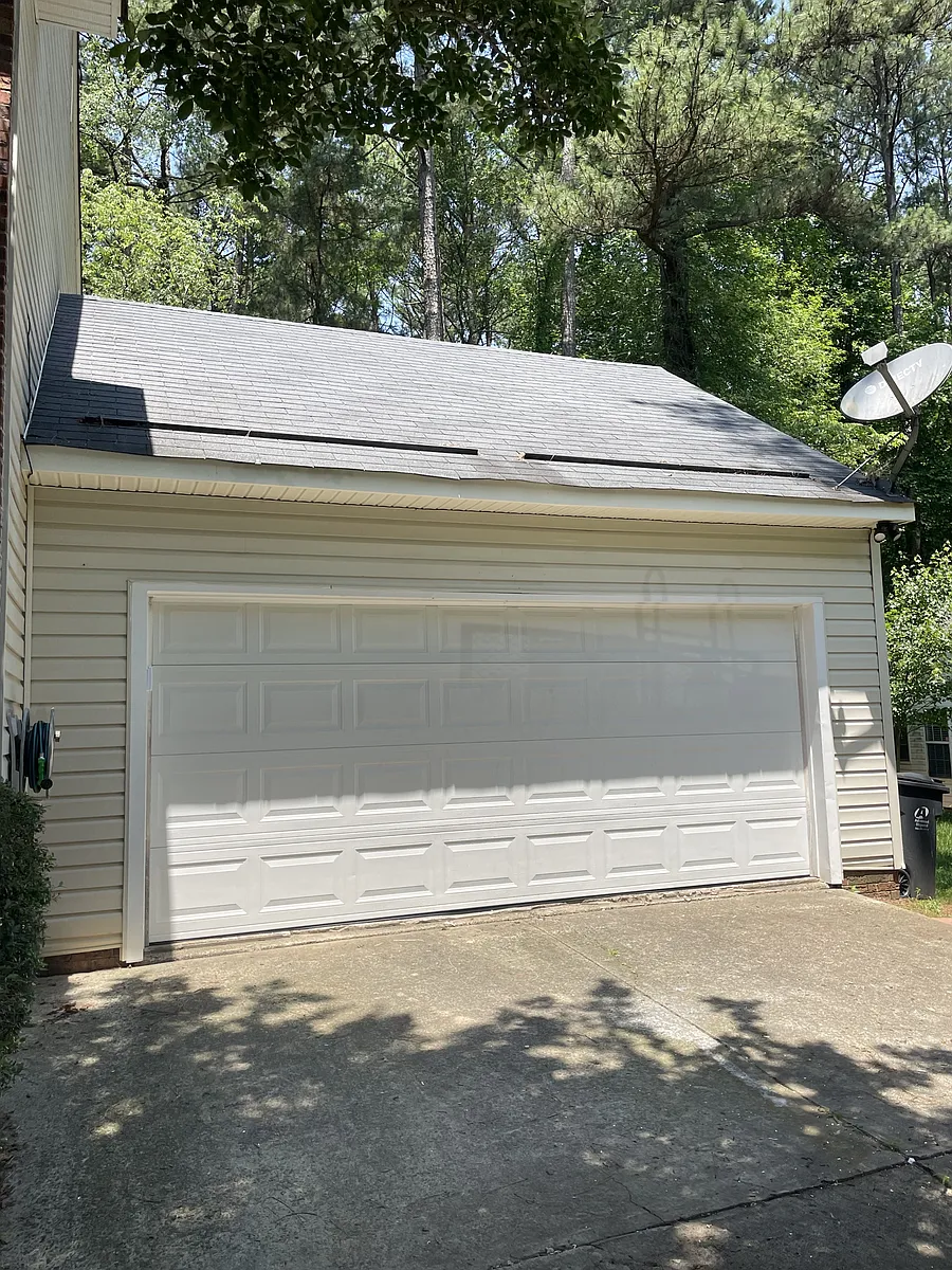 Building Photo - 11901 Henderson Hill Rd