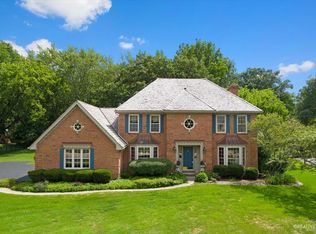 355 Persimmon Dr, St Charles, IL 60174