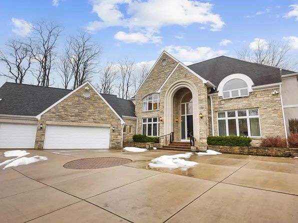 5119 Reserve Dr, Dublin, OH 43017