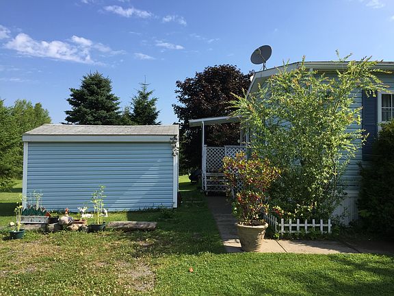 3rd image of 332 Ellisburg St Trlr 36