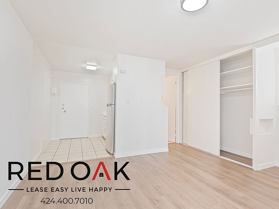 1st image of 509 1/4 S Manhattan Pl #225