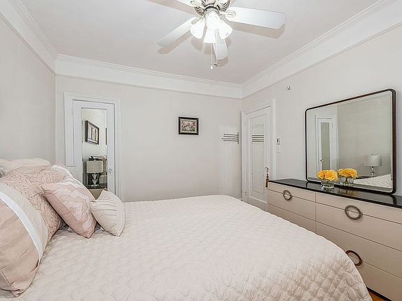 5th image of 4509 Avenue