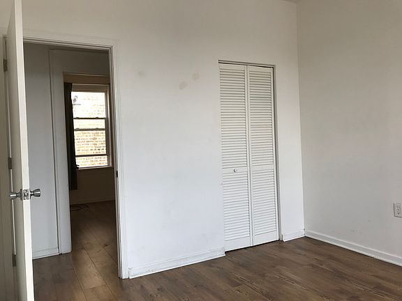 4th image of 1607 N Lawndale Ave #3S