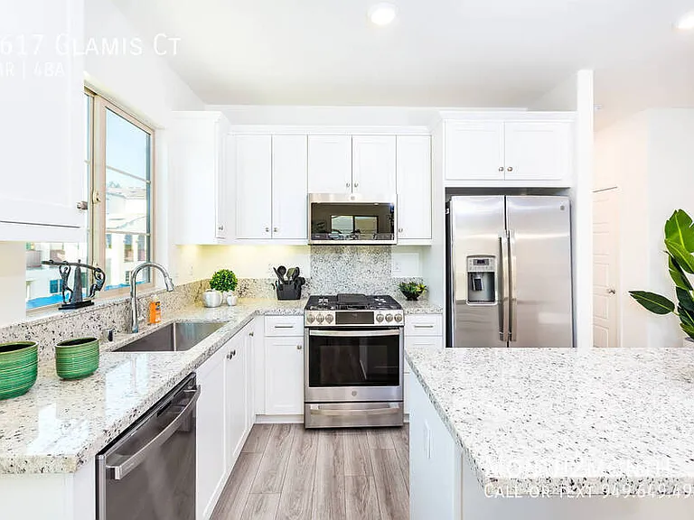 2617 Glamis Ct — Photo 9