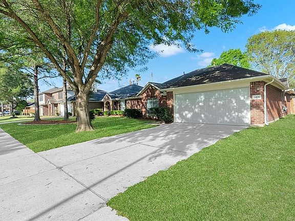 2nd image of 11830 Copperas Creek Dr