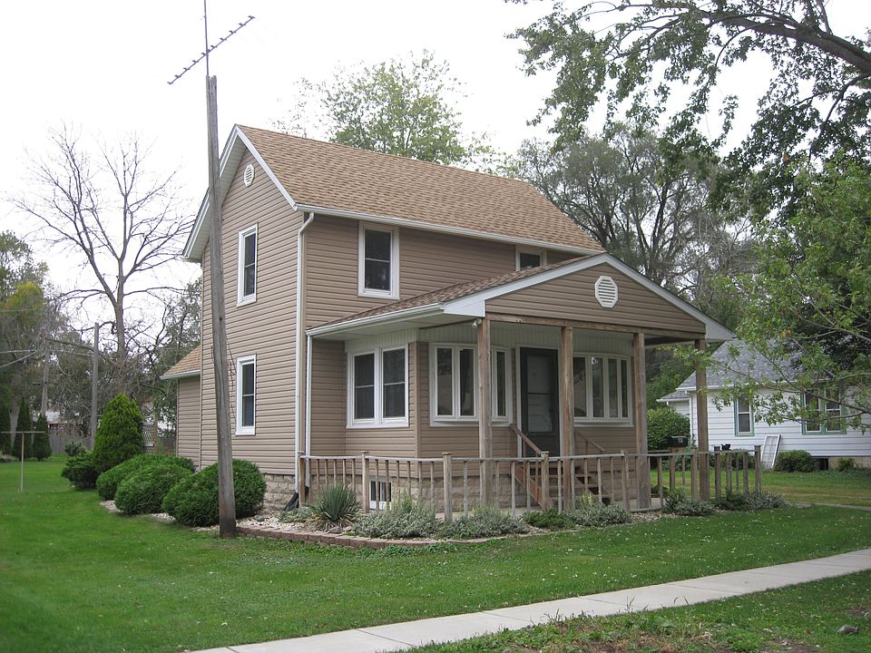 2nd image of 337 W Adams St