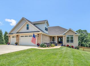 371 Nyle Ridge Rd, Wirtz, VA 24184