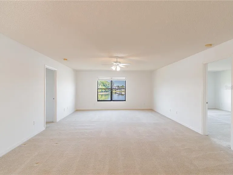 470 Canary Island Ct — Photo 47