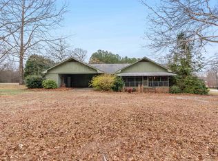 6954 S Carolina Hwy #11, Campobello, SC 29322