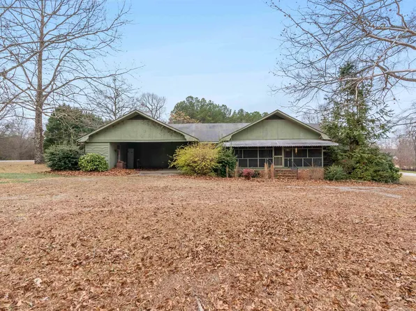 6954 S Carolina Hwy #11, Campobello, SC 29322