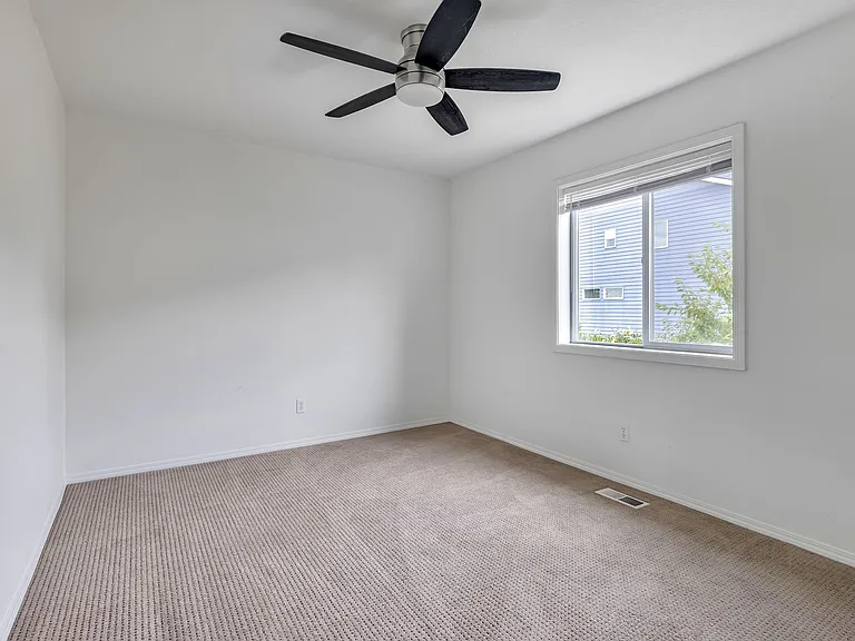 14977 SE Bradford Rd — Photo 7