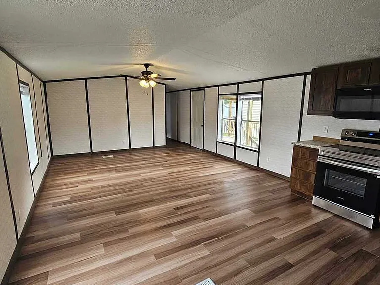 4614 E Old Trail Rd #64 — Photo 4