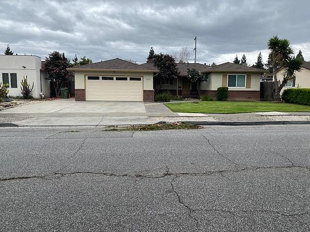 1st image of 1454 Hamilton Way