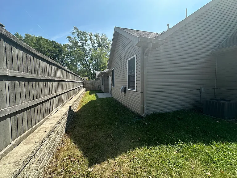10951 Cornell St #100-1 — Photo 28