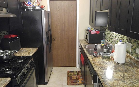 5th image of 27 Churn Rd #27