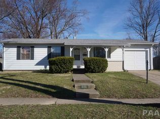 305 Hamilton Rd, Marquette Heights, IL 61554