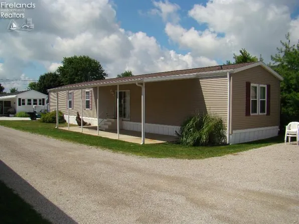 8452 Bay Winds, Lakeside Marblehead, OH 43440
