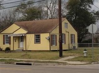 1708 Delaware St, Beaumont, TX 77703
