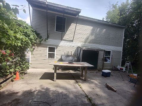 2nd image of 1025 Stillwater Ave