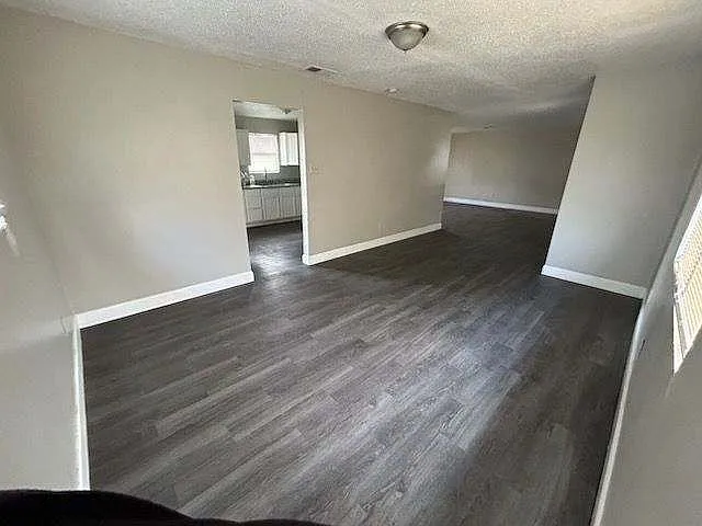 18234 Benton City Rd #1 — Photo 2