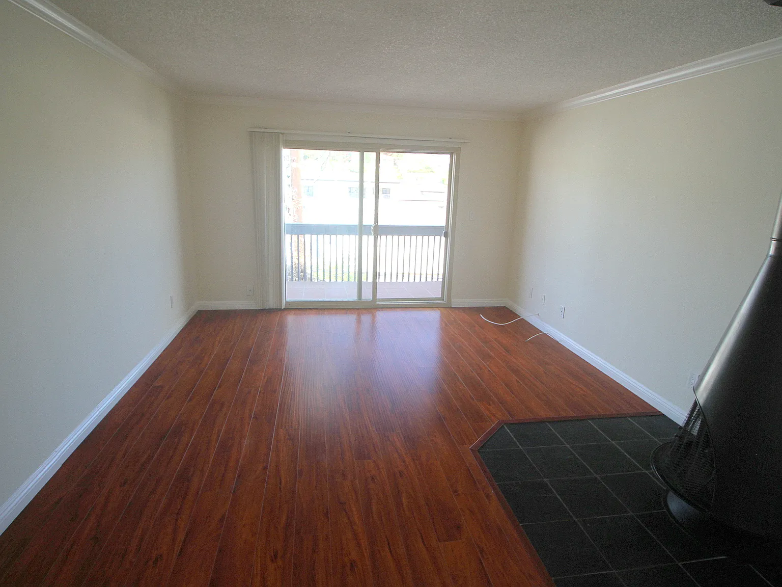 1 bed, 800 sqft, $2,895 — Photo 3