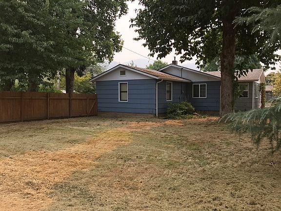 4th image of 82055 Hillview Dr